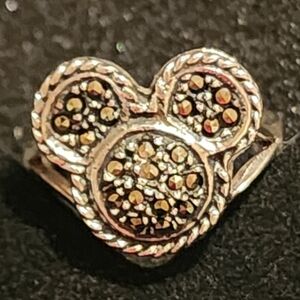 New 925 Silver Mickey Mouse  Ring. Size 5